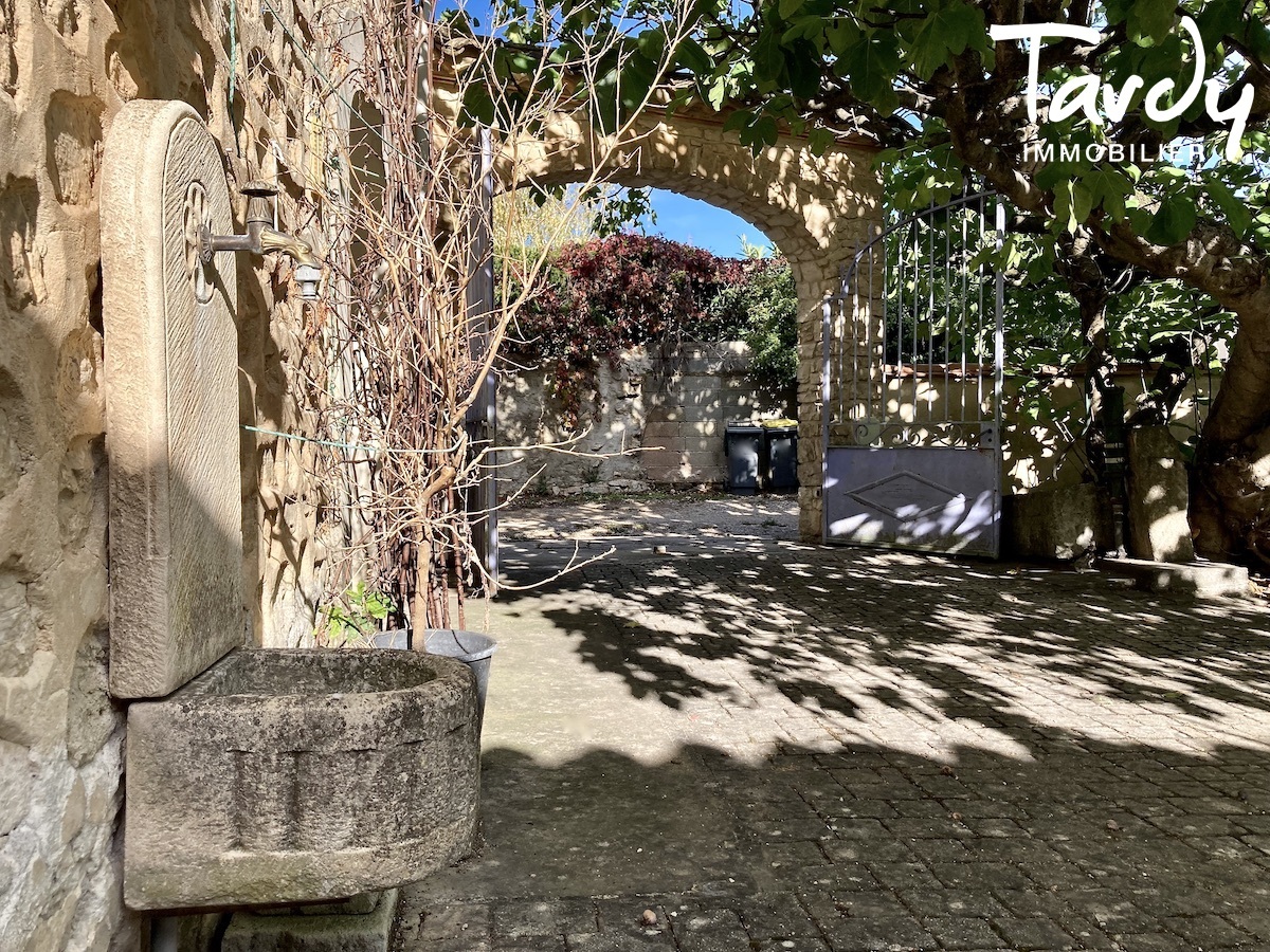 Maison de village avec jardin - Vue Mont Ventoux - 84210 SAINT DIDIER - Saint-Didier