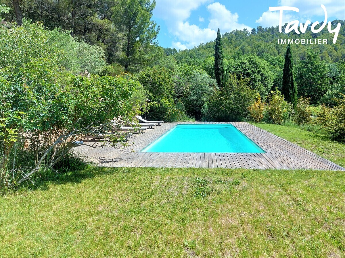 Villa contemporaine - Ecrin de verdure avec vue - 13100 LE THOLONET - Aix-en-Provence