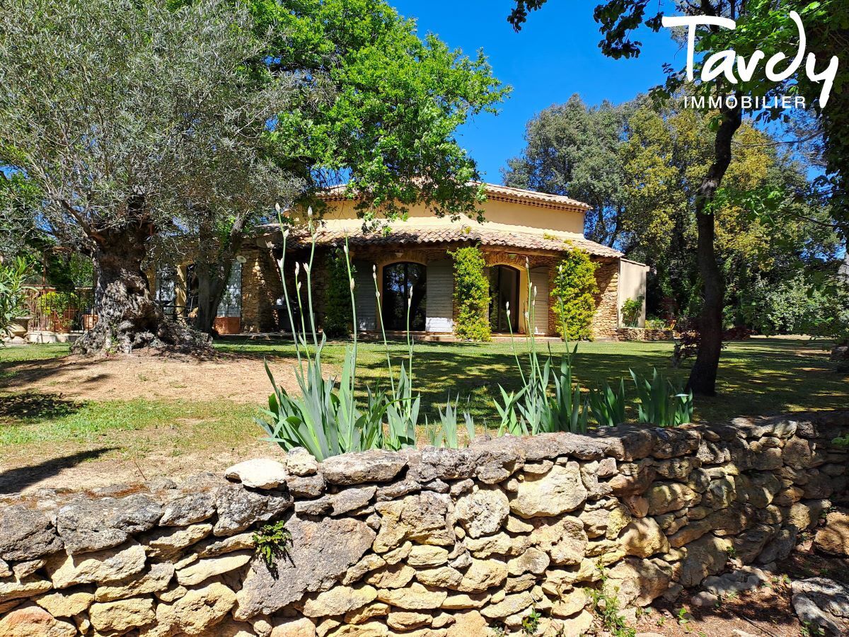 Maison en pierre - Parc paysager avec piscine - Proche 13100 AIX EN PROVENCE - Aix-en-Provence