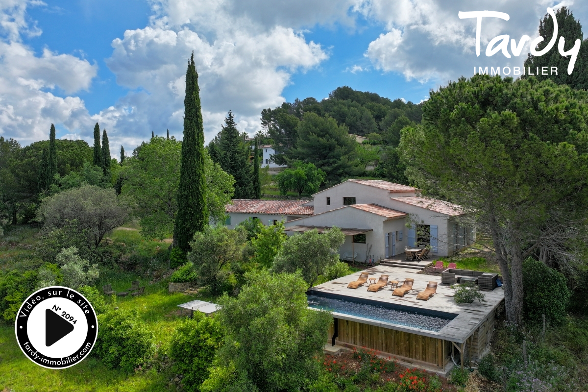 Charme et authenticit, vues panoramiques, soleil couchant - 83330 LE BEAUSSET - Le Beausset - BANDOL