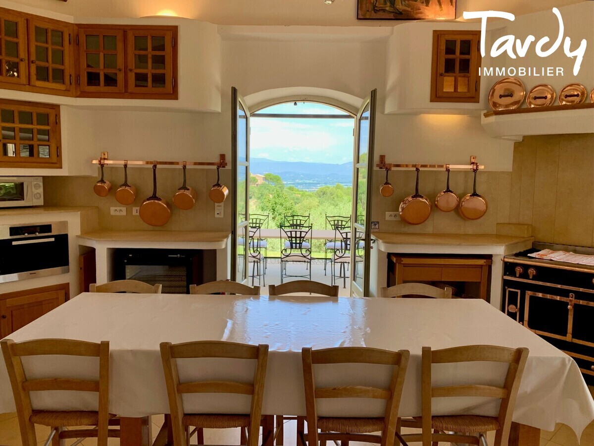 Splendide Mas en deux habitations avec vue sur le Mont Ventoux - 84480 BONNIEUX - Bonnieux