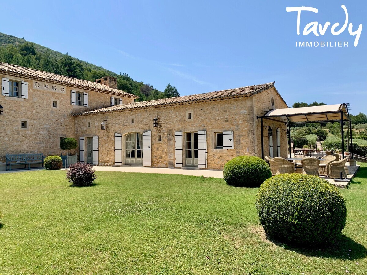 Splendide Mas en deux habitations avec vue sur le Mont Ventoux - 84480 BONNIEUX - Bonnieux