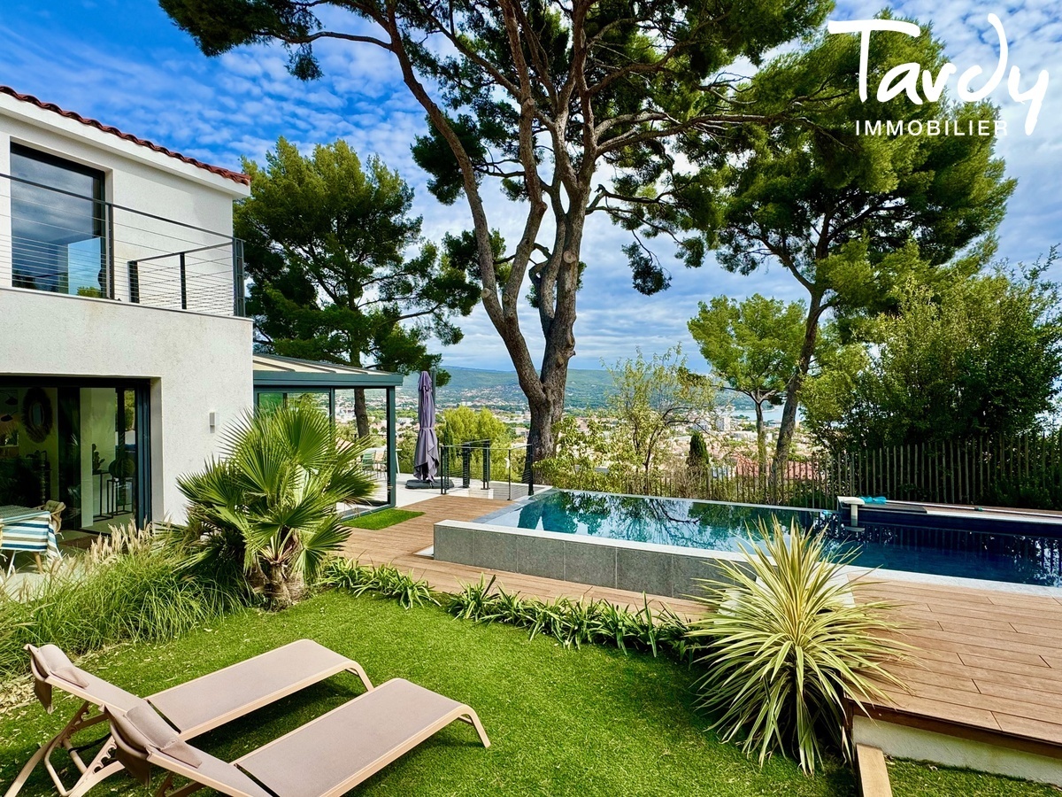 Splendide Villa contemporaine avec Vue Mer - 13600 LA CIOTAT - La Ciotat