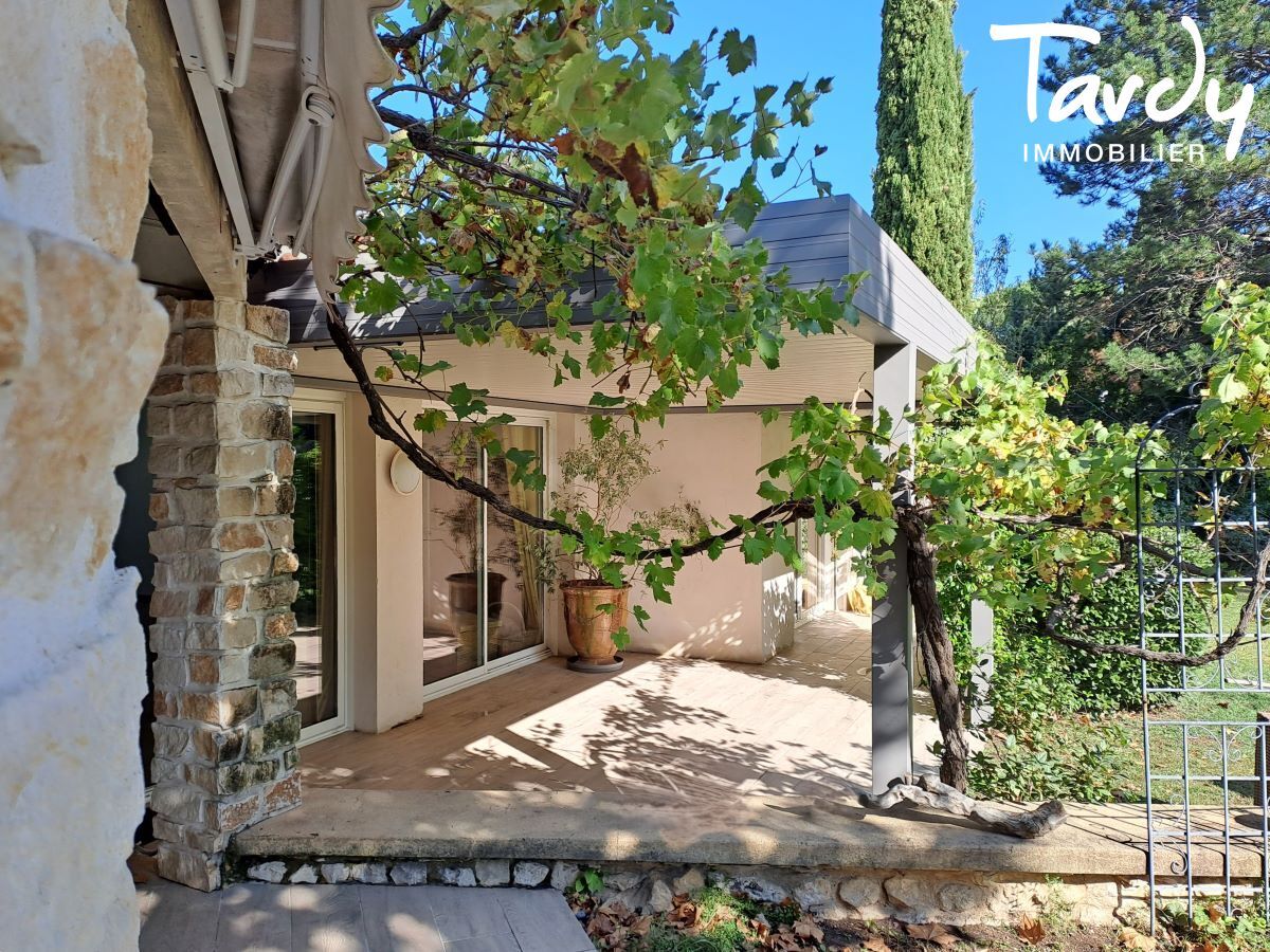 Maison avec dpendance - Jardin et piscine - 13 100 AIX EN PROVENCE - Aix-en-Provence