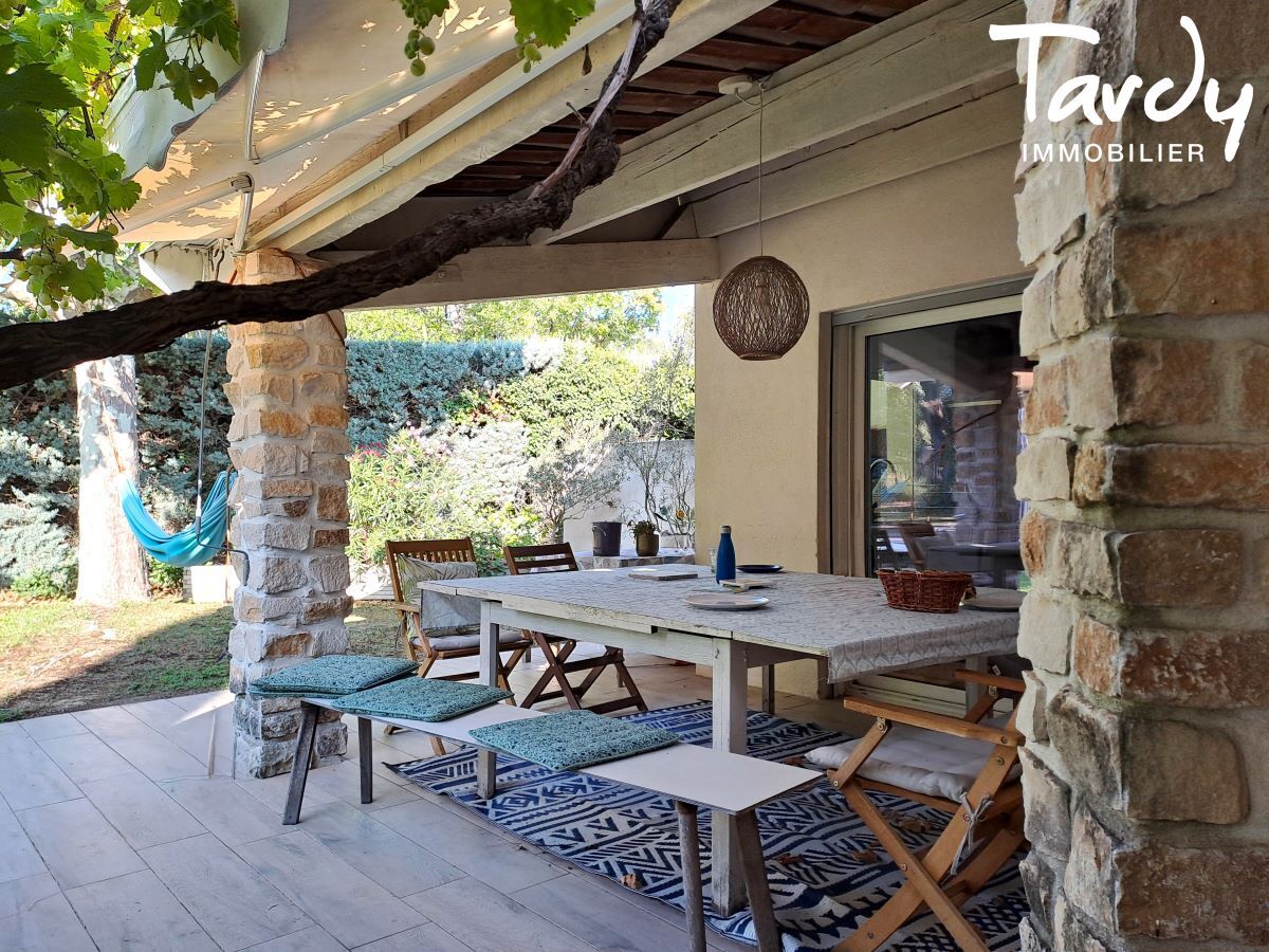 Maison avec dpendance - Jardin et piscine - 13 100 AIX EN PROVENCE - Aix-en-Provence