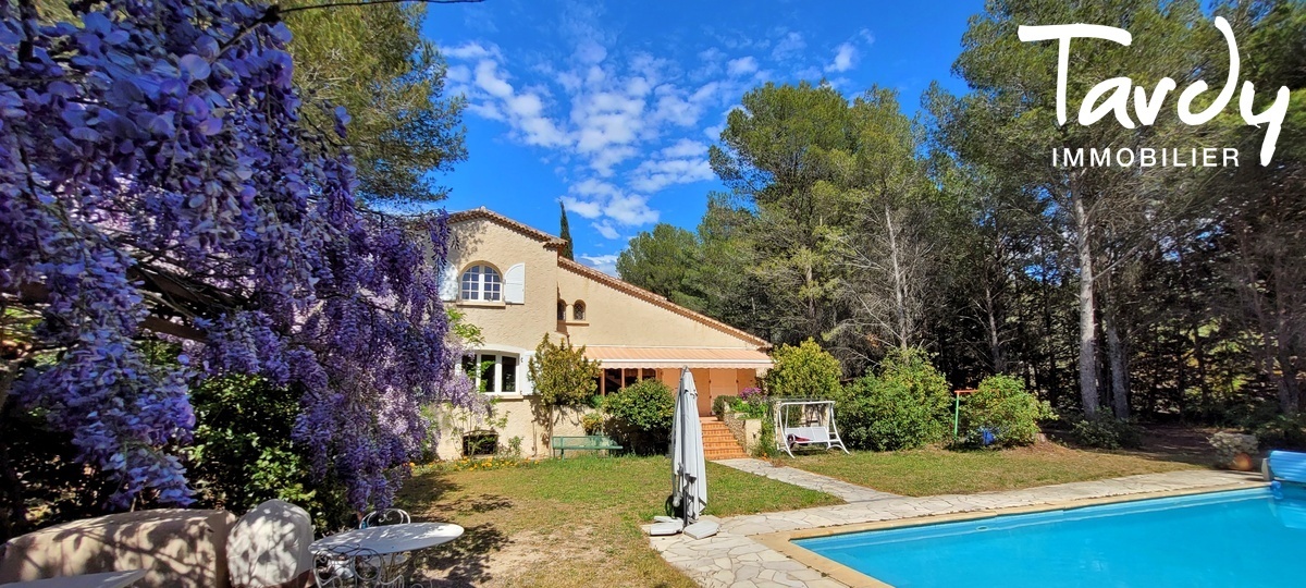 Villa de charme avec terrain de tennis - 83330 LE BEAUSSET - Le Beausset